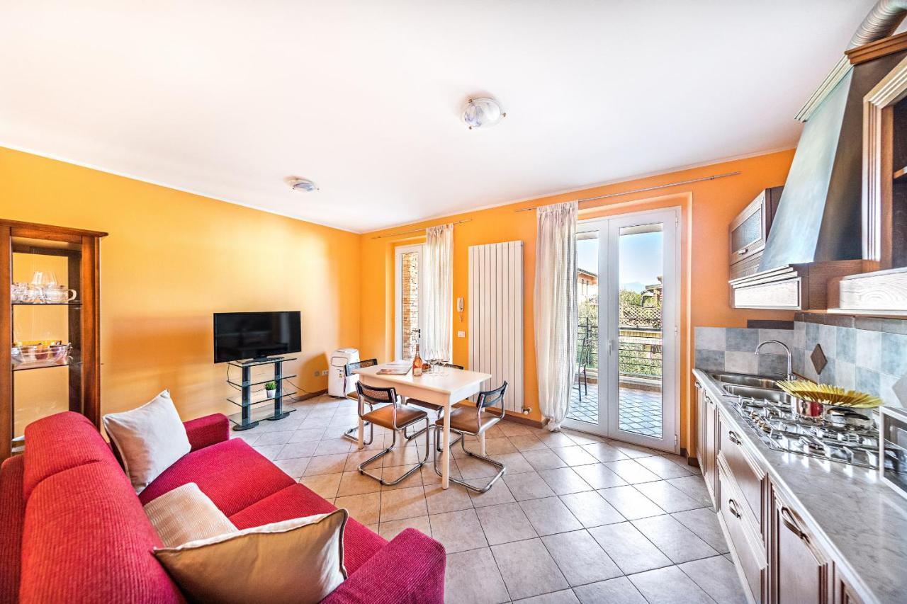 Annamaria 9 Apartment By Wonderful Italy Σιρμιόνε Εξωτερικό φωτογραφία